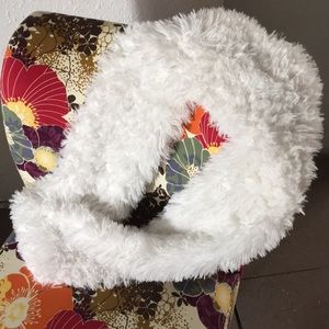 Faux Fur fluffy wrap/scarf